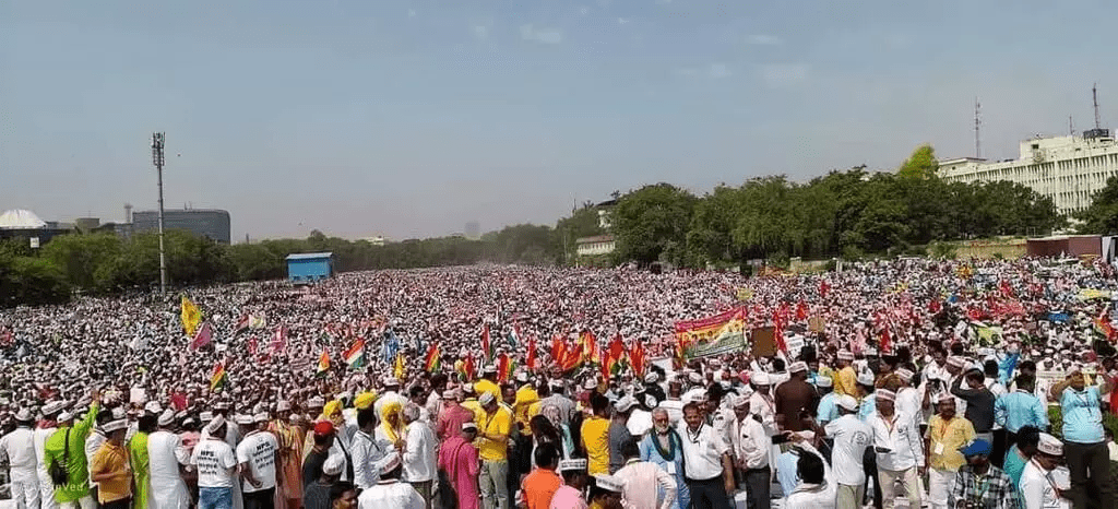 Employee rally scene symbolizing collective expectations from eighth pay commission